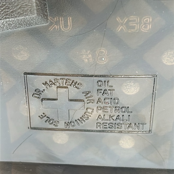 2298- Dr. Martens Combat Boots Women’s Size 9 / Men’s Size 10 Leather No Box - Picture 11 of 12